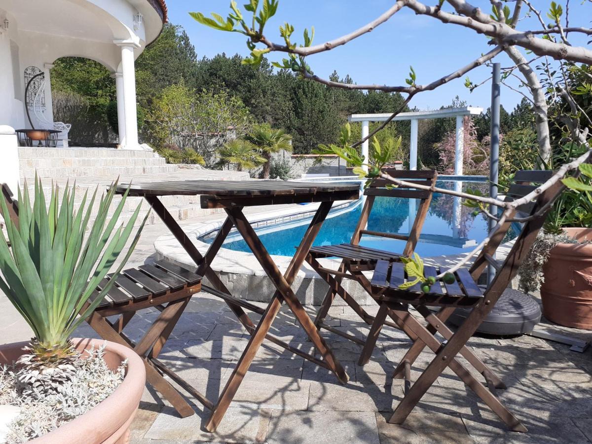 Villa Sky Music Obzor Exteriér fotografie